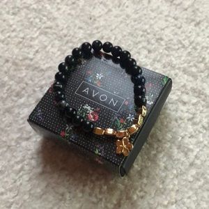 NWT Avon Garden Charm Flower Bracelet
